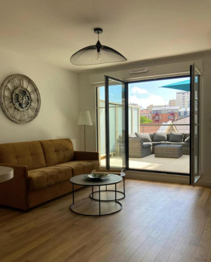 Very Nice And Quiet 42 M In Suresnes With Parking Zewnętrze zdjęcie
